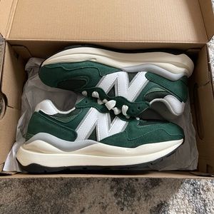 Womens New Balance 57/40